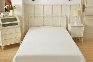 AVA.Home フラットシーツ シングル 150×250cm ホワイト 綿混 ピーチスキン加工