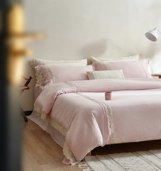 AVA.Home"浅語" (Sasayaki) プレミアム・テンセルリネン 4点セット | 生成り・くすみカラー | 繊細なレースとフリル