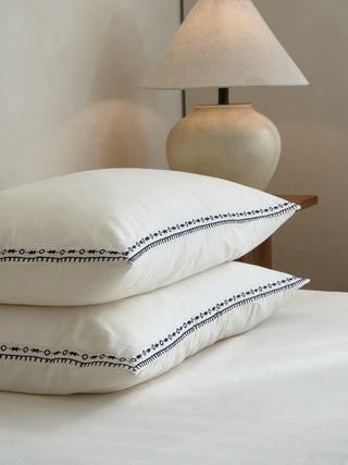 AVA.Home 北欧風 手作り感のある刺繡入り綿麻寝具セット｜肌触りが良い 通気性に優れた格紋デザイン