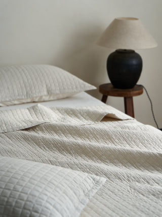 AVA.Home 棉麻キルトベッドカバー3点セット｜天然コットン100%中綿・職人仕上げ